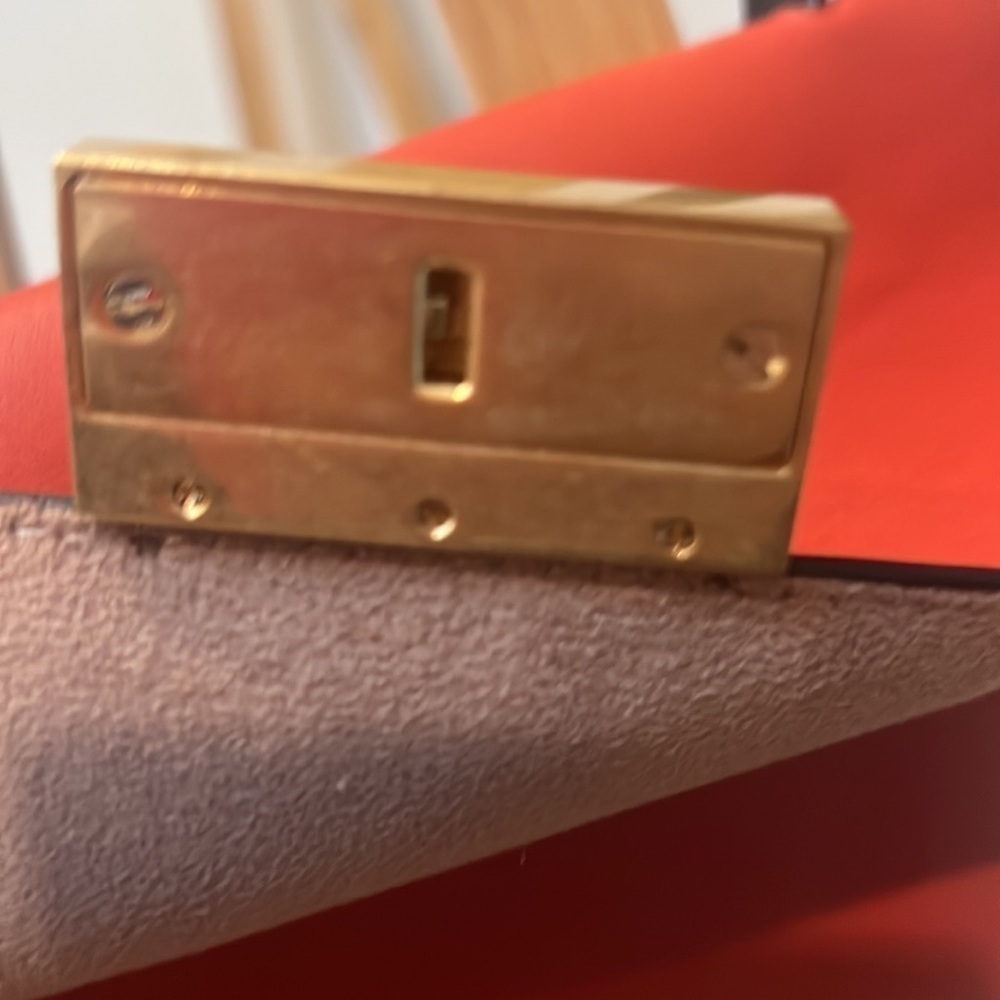 ALLSAINTS Harley leather Crossbody bag with defect - Picture 6 of 9